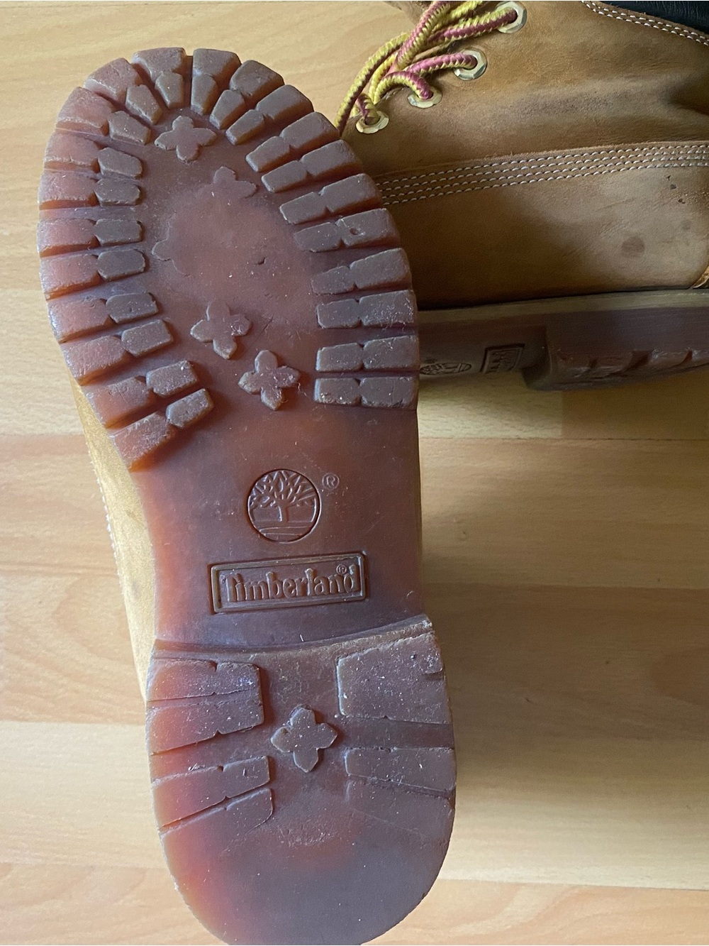 Timberlands Boots - Picture 3 of 3